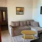 Firauni Vlorë