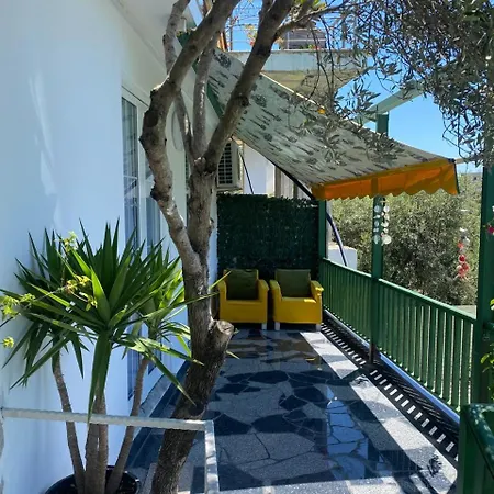 Hébergement de vacances Firauni