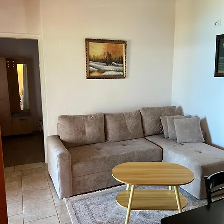 Firauni Vlorë