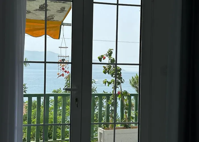 Firauni Hébergement de vacances Vlorë