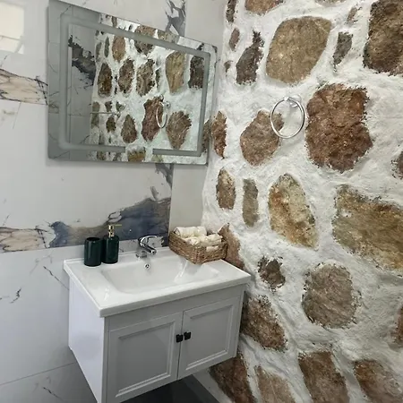 Firauni Holiday home