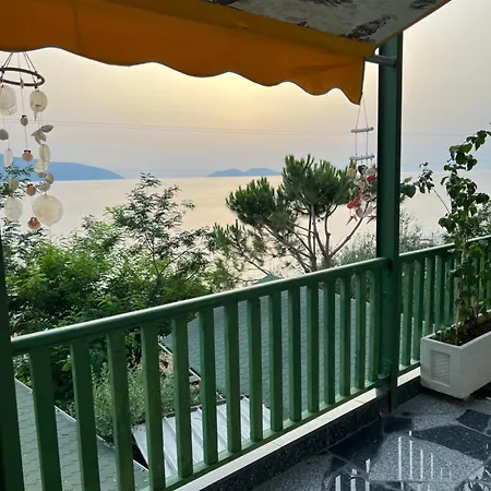 Firauni Holiday home